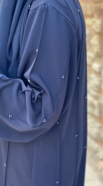 Abaya Perlé avec son châle - Bleu marine