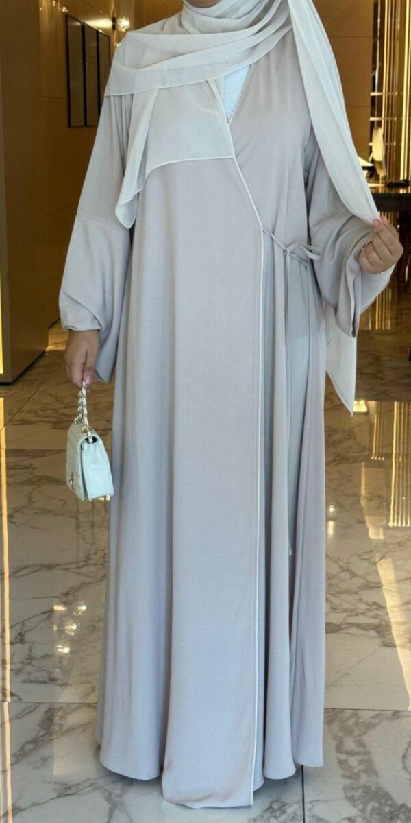 Abaya cache coeur avec son châle