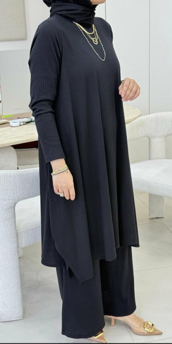 Ensemble avec pantalon