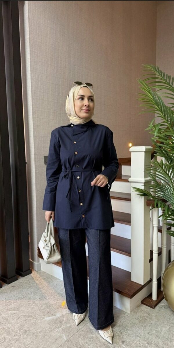 Chemise à col Asymétrique